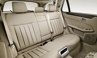 Illustration for article titled 2010 Mercedes E-Class Estate Debuts Ahead Of Frankfurt